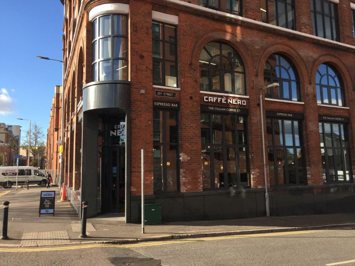 City Centre Belfast Free Parking Экстерьер фото