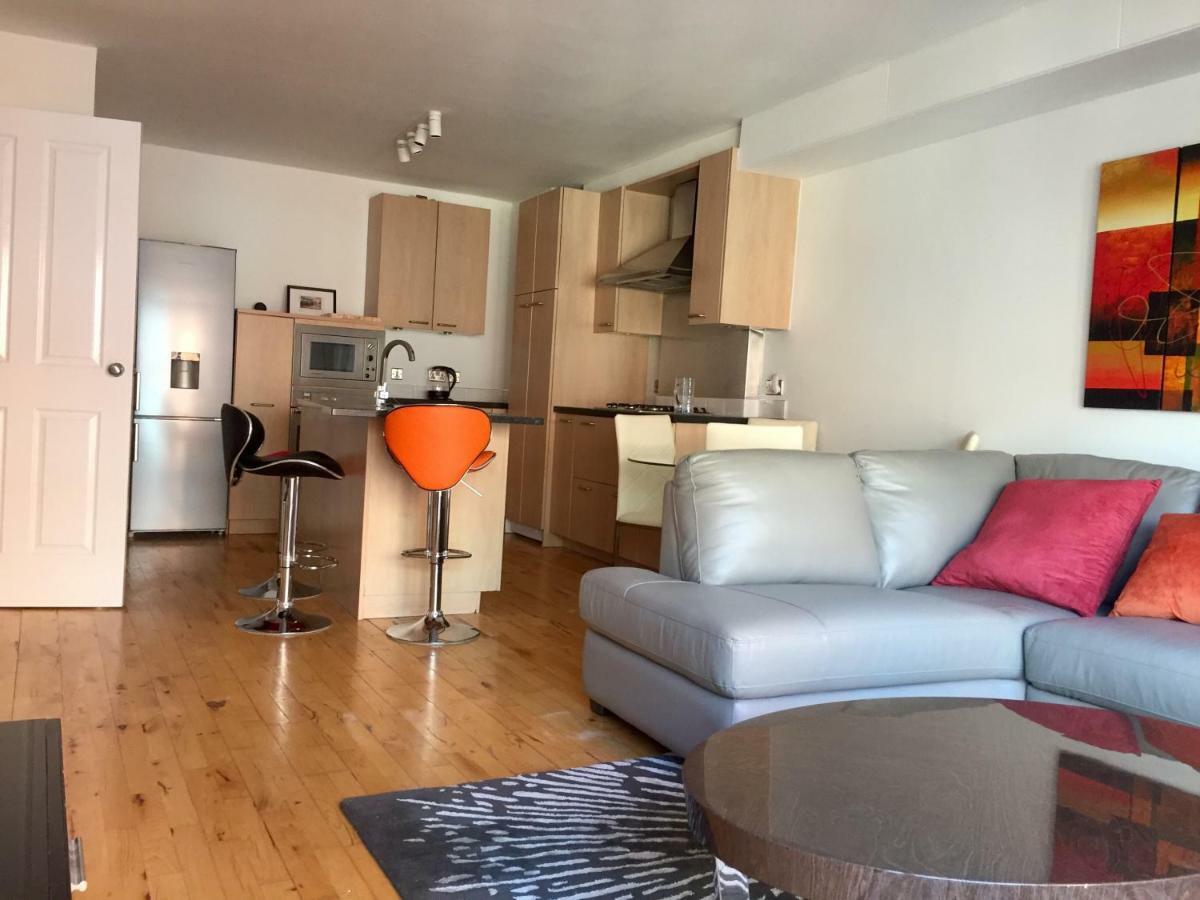 City Centre Belfast Free Parking Экстерьер фото